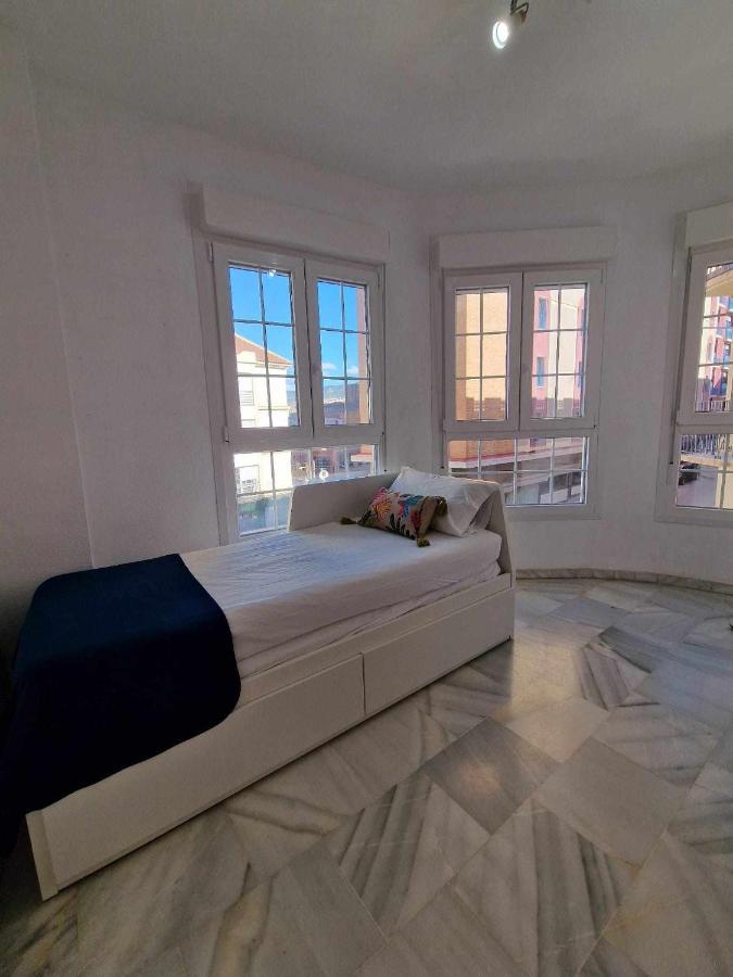 3 Rooms Con Parking Y Terraza En C Marmoles Málaga Buitenkant foto
