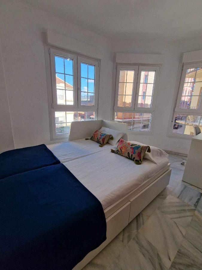 3 Rooms Con Parking Y Terraza En C Marmoles Málaga Buitenkant foto